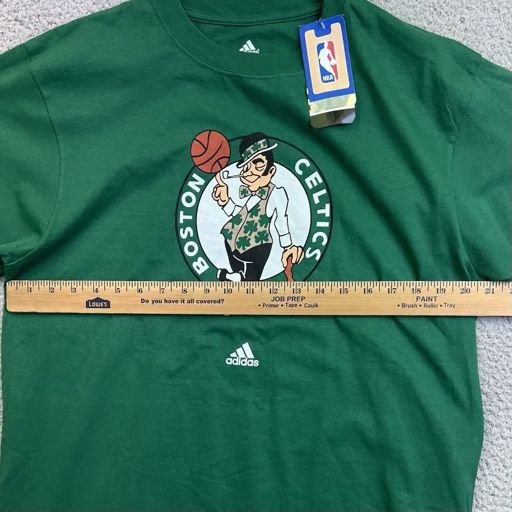 ADIDAS BOSTON CELTICS‎ Lucky Logo Graphic T Shirt Green Mens Sz Large NEW Unisex